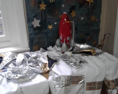 space-table-activities